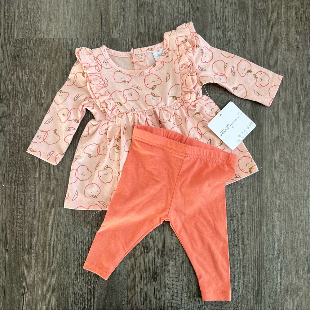 Starting Out Newborn Long Sleeve Apple 2 Piece Set